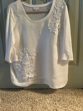 J. Jill White Linen-Blend Floral Appliqué Tunic